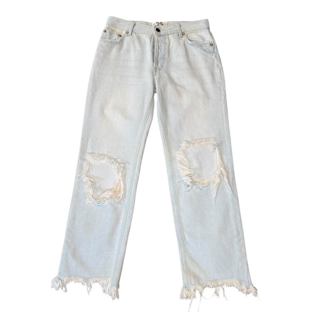 We The Free Distressed‎ Jeans Ripped Knee Frayed Hem Light Wash Size 2 (25)
